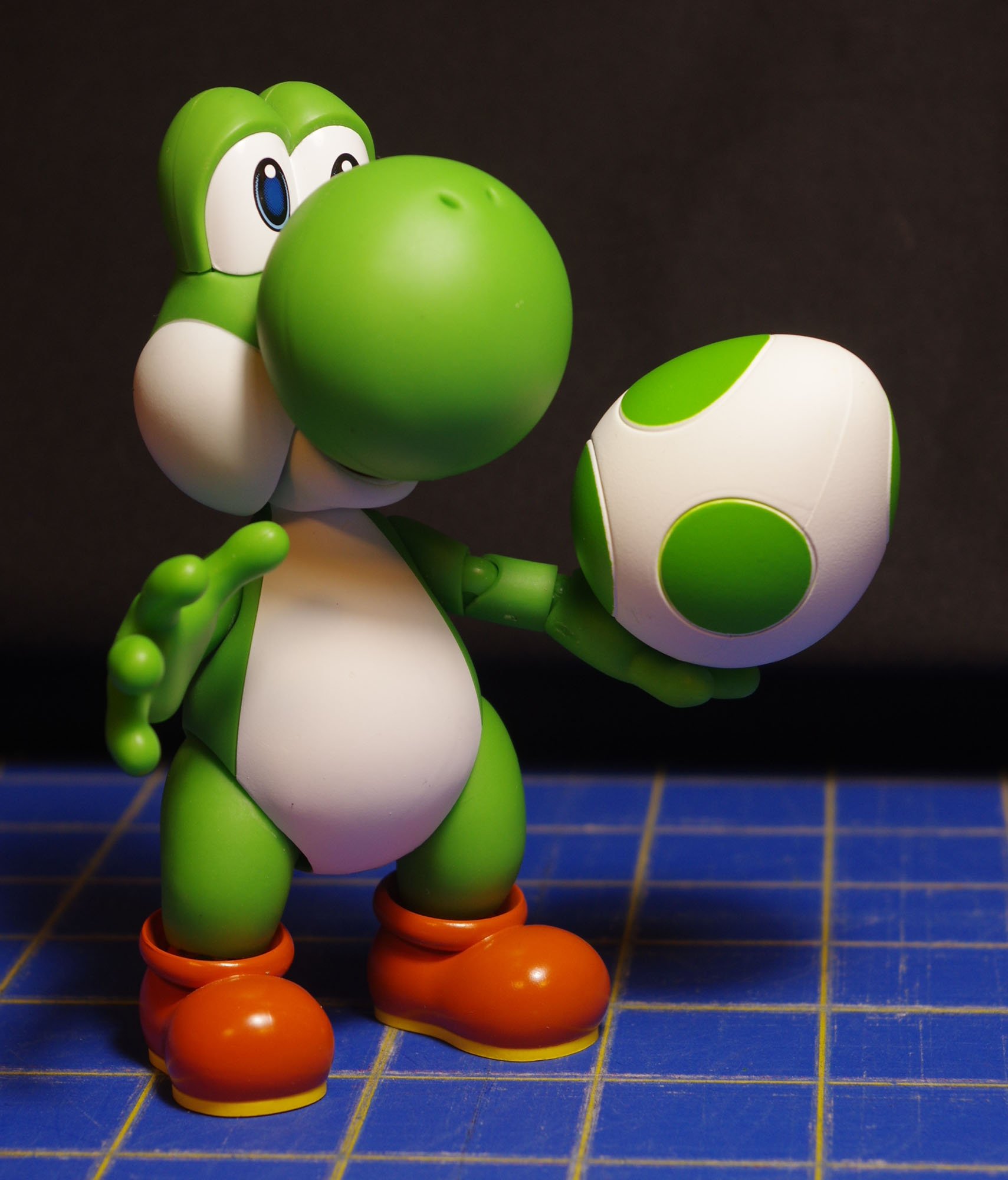 SH Figuarts Yoshi